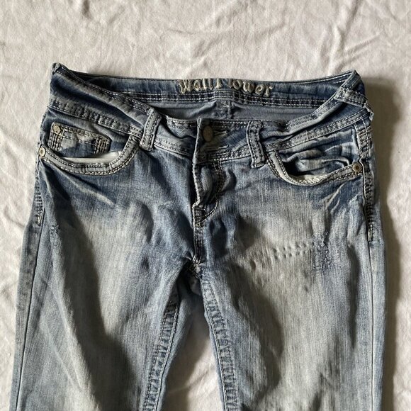 Miss Me Womens Bootcut Jeans With Embellished Pockets Size 29 Blue Denim Cotton - Picture 7 of 8